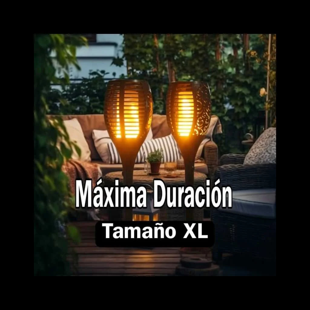 Antorchas solares LED tamaño XL iluminando terraza al atardecer, ideal para jardín y exteriores