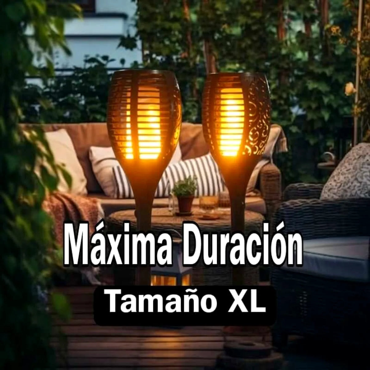 Antorchas solares para jardín tamaño XL con efecto fuego cálido, ideales para iluminar terrazas, patios y espacios exteriores.