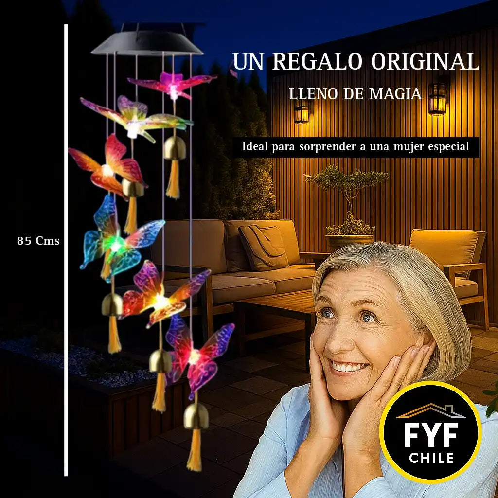 Colgante solar de mariposas iluminado en terraza, regalo original para sorprender a una mujer especial