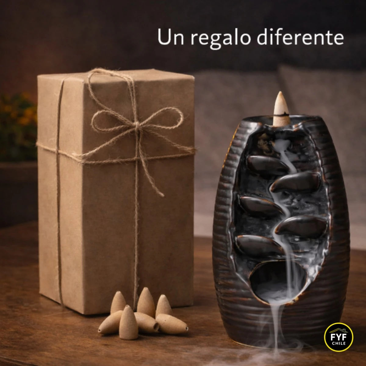 porta incienso cascada backflow presentado como regalo junto a caja envuelta y conos aromáticos incluidos ideal para obsequio de relajación y decoración del hogar